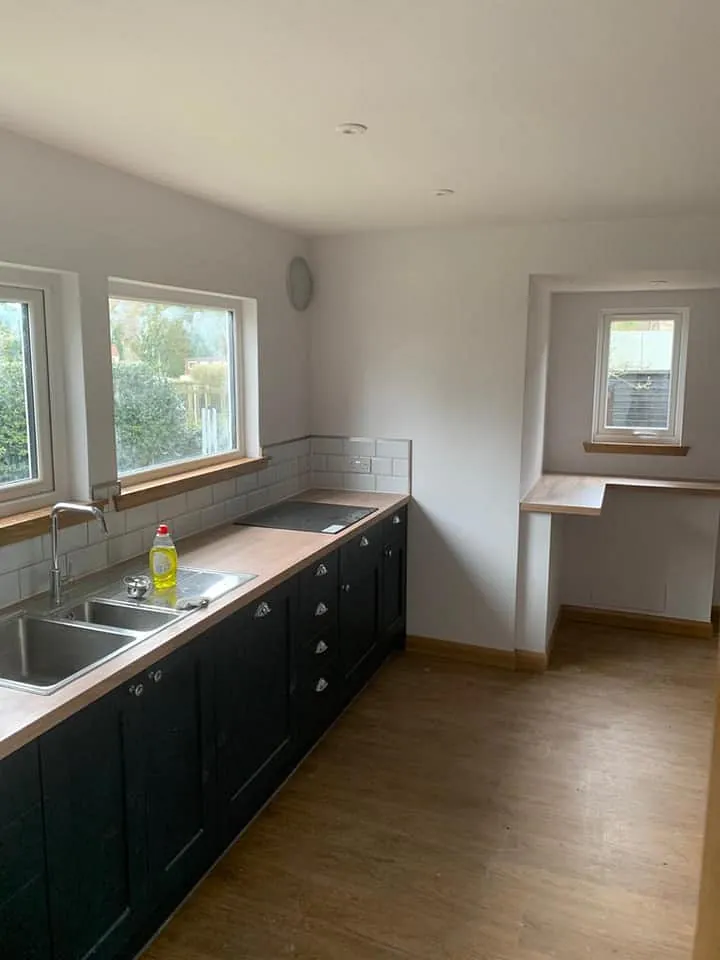 oak kitchen